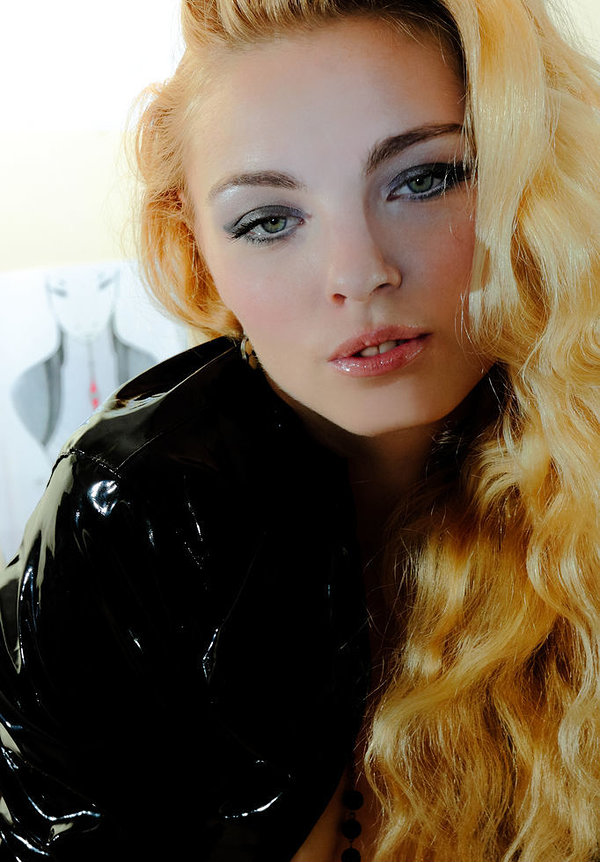 Ирина, 23 года, 1 размер груди